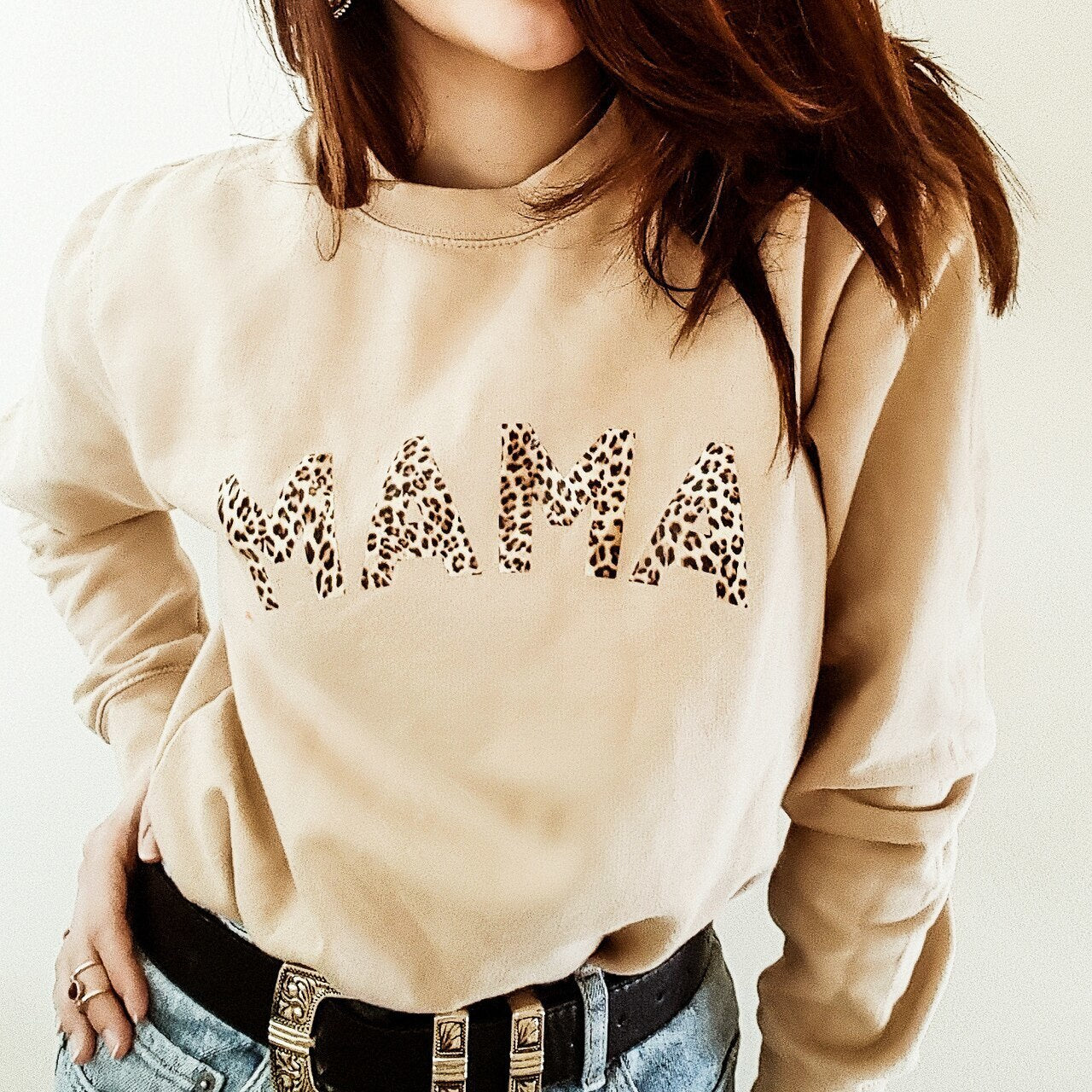 Leopard Mama Unisex Adults Sweatshirt (Made to Order)