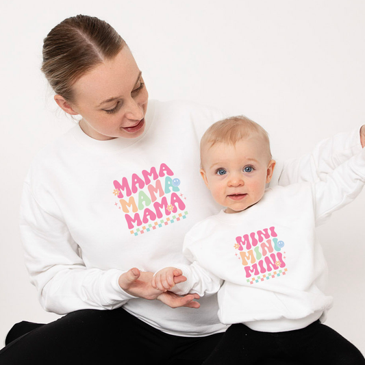 Mama Mini Retro Pink Children's Standard Sweatshirt